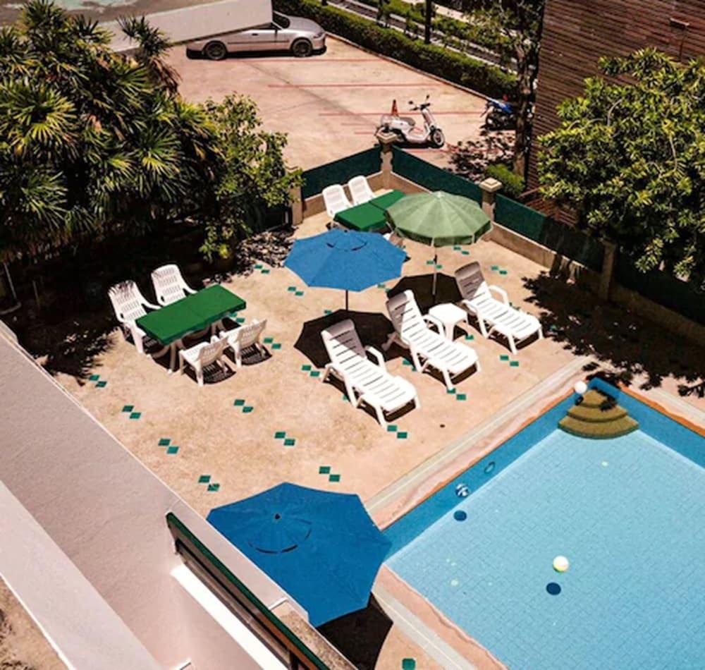 Sirin Hotel Хуа Хин Экстерьер фото