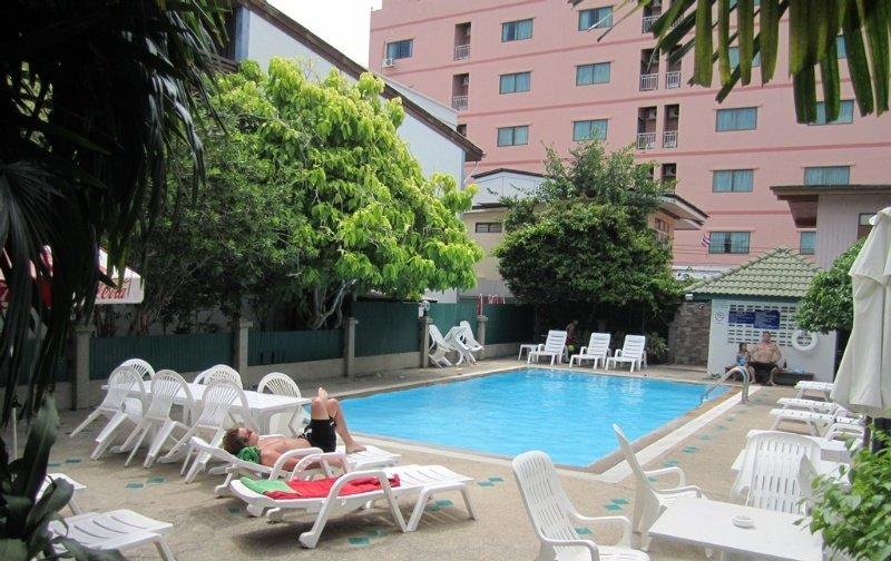 Sirin Hotel Хуа Хин Экстерьер фото